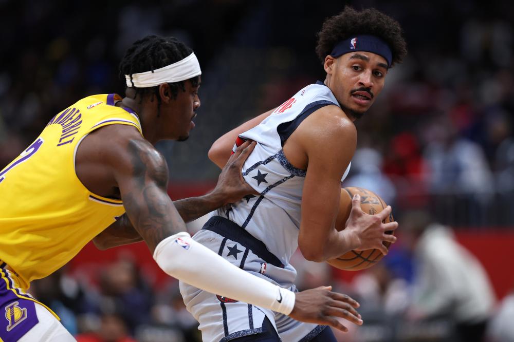 引发风波的 引发风波的