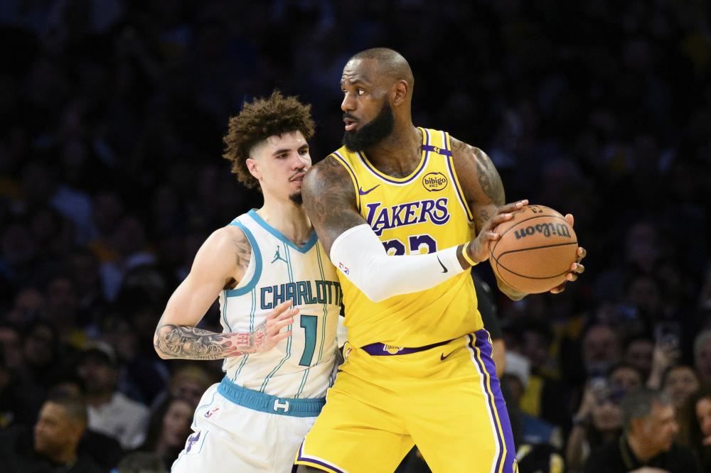 他总能在关 他总能在关